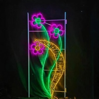 Maßgefertigte Outdoor 2D LED-Hängelampen mit IP65-Schutzklasse und Mehrfarboptionen für Weihnachts- und Feiertagsdekorationen