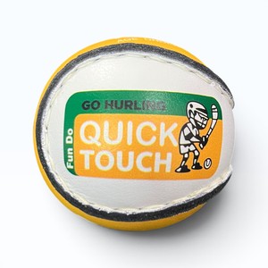 Balón de Entrenamiento Gaélico Juvenil OEM Quick Touch Sliotar U10 para Escuelas y Clubes - Product Image 4