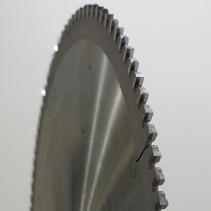 Lama per sega circolare KLEIN HW con denti negativi in alluminio D = 200 B/C = 3.2/2.6 n. Dents = 64 Transc. Fori = 2/11/63 modello LB200.06430 - Product Image 2