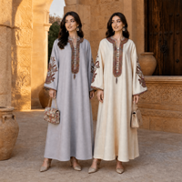 Vente en gros d'abaya kaftan pour femmes, robe longue à manches longues avec broderie florale