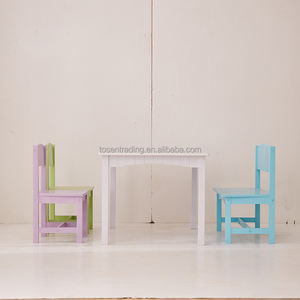 Juego de Mesa de Madera Moderno para Niños, con Banco y Dos Sillas, para Estudio y Juego, Seguro y Educativo - Product Image 4
