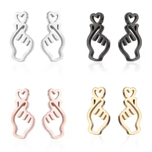 Queena Korean fashion gold yellow black modeling Earrings Bixin gesture Mickey love heartbeat stainless steel ear jewelry