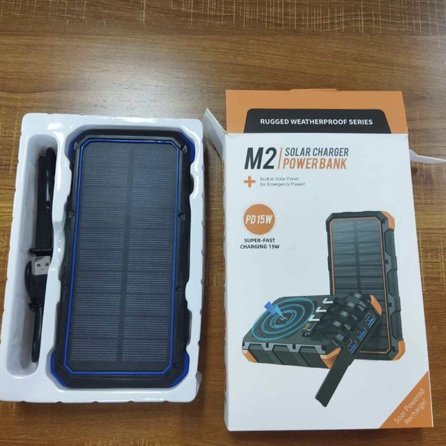 Long Life 10000mAh/20000mAh M2 Solar Power Bank 15W PD Fast Charging Rugged Waterproof Portable Charger for Camping
