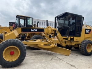 มอเตอร์เกรดเดอร์ CAT 140G มือสองในสต็อก เกรดเดอร์ CAT 140G ของแท้ สภาพการทำงานดี เครื่องยนต์และระบบไฮดรอลิกมั่นคง - Product Image 1