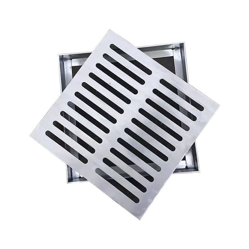 Chiusino Quadrato In Acciaio Inox 304 Per Drenaggio Esterno – 20x20x3 Cm, Carico 3 Tonnellate, Per Giardini E Vialetti