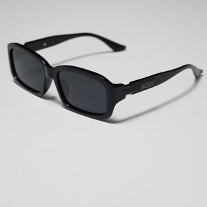Lunettes de soleil polarisées carrées pour hommes JW-6006P, monture noire, verres TAC UV400, monture en plastique et métal, type 3 pare-soleil - Product Image 1