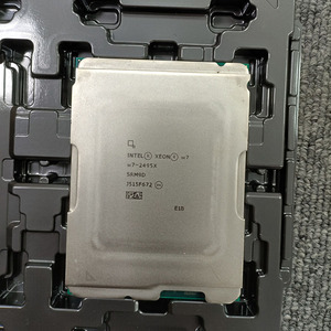อินเทล ซีออน W7-2495X ซีพียูเวิร์กสเตชัน โปรเซสเซอร์ 24 คอร์ 48 เธรด 2.50GHz แคช 45MB LGA4677 โปรเซสเซอร์เวิร์กสเตชันของแท้ - Product Image 6