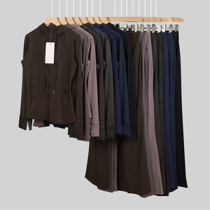 Ensemble de yoga respirant style <span class=keywords><strong>Lulu</strong></span>, fermeture éclair, 2 pièces, tenue de sport ajustée pour femmes - Product Image 2
