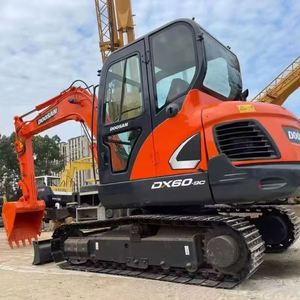รถขุดขนาดเล็ก DOOSAN DX60 6 ตัน เครื่องยนต์และปั๊มคุณภาพเกาหลี ชั่วโมงการใช้งานต่ำ พร้อมส่ง สภาพดี - Product Image 1