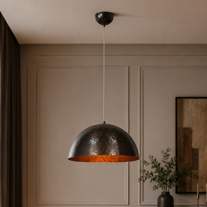 Lámpara Colgante de Metal con Pantalla de Hierro con Acabado de Bronce Martillado a Mano, Estilo Industrial Vintage - Product Image 1