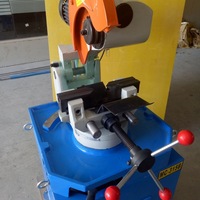 Günstiger Preis Manuelle Stahlrohr-Schneidemaschine Manuelle Kaltsägemaschine