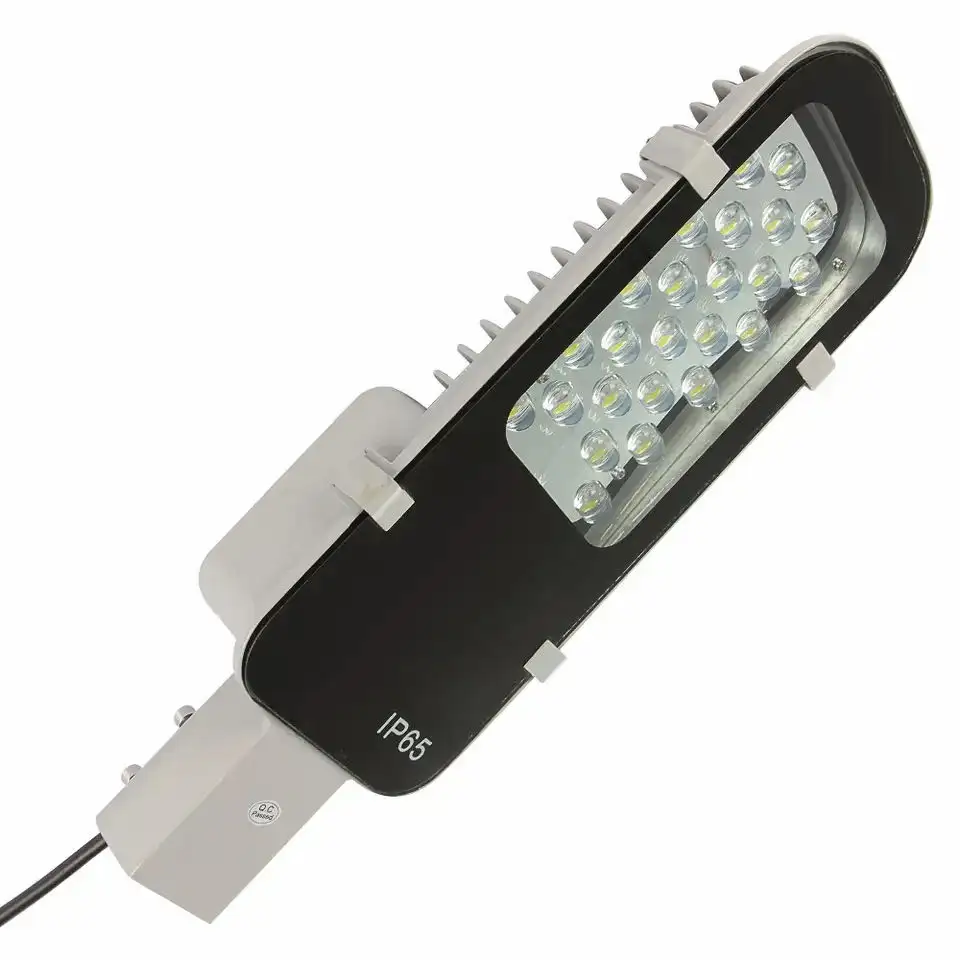 AC220V 150w conduziu o preço da luz de rua conduziu fabricantes de luz de rua com detalhe conduziu a luz de rua
