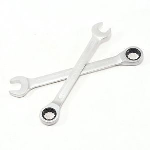 Clé à cliquet combinée de qualité industrielle 8-32 mm métrique OEM à couple élevé pour la réparation automobile et le serrage des boulons et des écrous - Product Image 1