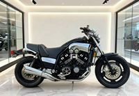 Yamaha Big Devil VMAX - Moto sportive cruiser à moteur V-Four de 1200 cm³, best-seller pour les motards du monde entier
