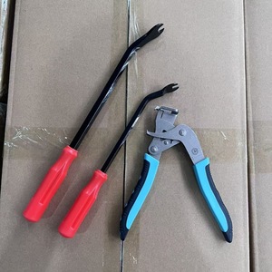 Jeu de pinces pour clips de voiture, 3 pièces, en acier à haute teneur en carbone, outil de démontage automobile, tournevis, barre de levier - Product Image 1
