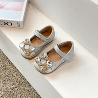 Nouvelles chaussures en cuir véritable imprimé pour filles, vente chaude d'été, chaussures à bride en T, mocassins de princesse
