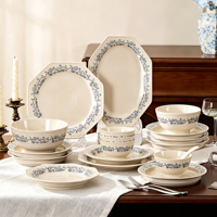 Service de vaisselle en céramique rose peinte à la main en Europe, 8 pièces, assiettes et bols pour dîner de mariage, passe au lave-vaisselle et au micro-ondes