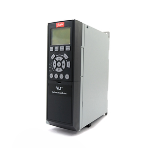      Variador de Frecuencia Danfoss FC-302P2K2T5E20H1XGXXXSXXXXA0BXCXXXXD0 VLT AutomationDrive Serie FC302, 2.2Kw - Product Image 1
