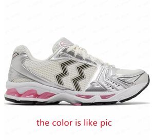 Zapatillas Deportivas de Lujo Edición de Diseñador 2025 con Cordones Ligeras y Suaves Tendencia de Moda Estilo para Caminar Construcción en Malla y Comodidad - Product Image 4