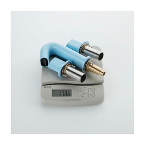 Grifo <span class=keywords><strong>de</strong></span> baño <span class=keywords><strong>de</strong></span> 3 agujeros montado en cubierta <span class=keywords><strong>de</strong></span> estilo español moderno mezclador <span class=keywords><strong>de</strong></span> lavabo contemporáneo grifos <span class=keywords><strong>de</strong></span> latón cepillado con núcleo <span class=keywords><strong>de</strong></span> válvula <span class=keywords><strong>de</strong></span> cerámica - Product Image 6