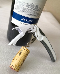 Tire-bouchon Premium en forme de tête de crevette, couleur personnalisée, Ouvre-bouteille multifonction en métal - Product Image 1