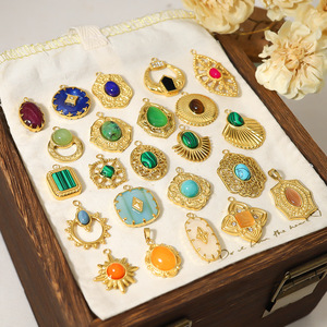 Bá<span class=keywords><strong>n</strong></span> Buô<span class=keywords><strong>n</strong></span> Giá Rẻ Thép Không Gỉ Mặt Dây Chuyề<span class=keywords><strong>n</strong></span> Tự Làm Vuông <span class=keywords><strong>N</strong></span>ước Drop Hình Dạng Đá Tự Nhiê<span class=keywords><strong>n</strong></span> Mặt Dây Chuyề<span class=keywords><strong>n</strong></span> Không Thấm <span class=keywords><strong>N</strong></span>ước Nhanh Chất Lượng Cao Mặt Dây Chuyề<span class=keywords><strong>n</strong></span> - Product Image 3