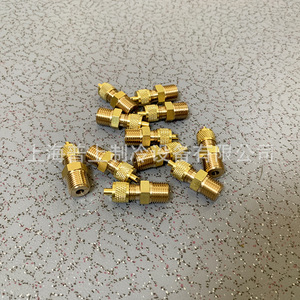 วาล์วทำความเย็นเซี่ยงไฮ้ปูตง ข้อต่อทองเหลืองเกลียวนอกขนาด 1/4 นิ้ว NPT สำหรับระบบปรับอากาศคอมเพรสเซอร์ - Product Image 2