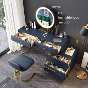 Bureau de <span class=keywords><strong>maquillage</strong></span> blanc de luxe moderne Miroir éclairé à écran tactile 3 couleurs Tiroirs de table de <span class=keywords><strong>maquillage</strong></span> modernes et élégants pour femmes et filles pour le rangement - Product Image 2