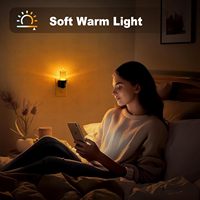 ZHILAI 1W LED Mini Bernsteinfarbenes Kerzenlicht mit Sensor, Helligkeitsregulierbar, Steckdosen-Nachtlicht für Schlafzimmer und Treppen