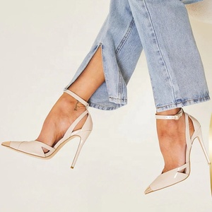 Escarpins pour femme à talon haut fin, ajourés sur le côté, à bout pointu métallique, avec bride à boucle, grande taille 43, pour rendez-vous - Product Image 1