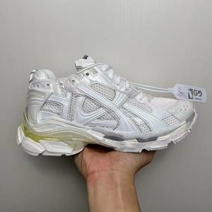 Chaussures rétro à semelle épaisse de troisième génération 7.5 de Paris pour le commerce extérieur, style décontracté pour hommes et femmes, style couple, authentiques - Product Image 3