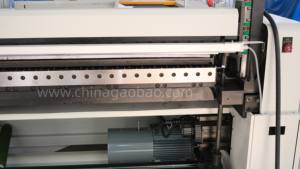 HQJ-800-1100-1400 ロールからシートへの切断機、テーブルスタッカー付き、世界中でサポート、カスタムサービスも承ります - Product Image 5