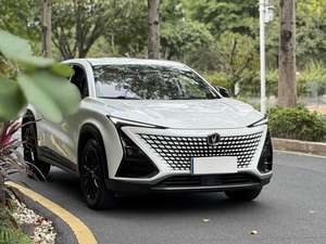 En stock Changan Uni-T 2023 2.0T 1.5T SUV compact Nouvelle voiture électrique Changan / Changan Unit T 2024 Essence Sport Voiture d'<span class=keywords><strong>occasion</strong></span> - Product Image 3