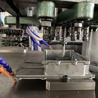 Machine de perçage et de taraudage multi-broches avec tête multi-broches réglable et tête de perçage à alimentation automatique pour abat-jour