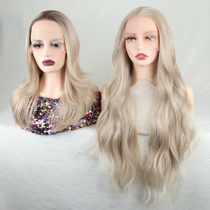 Perruque synthétique Julianna résistante à la chaleur, lisse, ondulée, avec mèches blondes, dentelle HD 13x6, dentelle frontale - Product Image 1