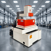 Machine de découpe à fil CNC RT32 stable à vitesse moyenne, équipement d'érosion par fil précis pour l'usinage de précision de petits moules