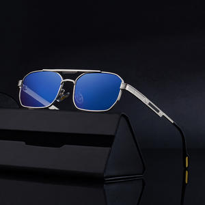 Gafas de Sol Cuadradas de Lujo para Hombre, Montura Metálica, Lentes Azules Polarizadas con Protección UV400, Gafas de Sol de Moda para Conducir y Viajar - Product Image 1