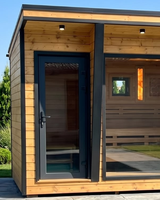 Sauna extérieur moderne en bois massif avec panneau de commande de chauffage électrique et briques de sel de l'Himalaya pour usage en salle de sport