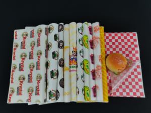 กระดาษห่ออาหารกันไขมันสำหรับแฮมเบอร์เกอร์และพิซซ่า พิมพ์ลายโลโก้ รุ่น SP2981 กระดาษคราฟท์แบบผนังเดียว เกรดสำหรับอาหาร - Product Image 5