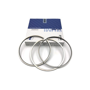 แหวนลูกสูบเครื่องยนต์ดีเซล IZUMI D13 รุ่น 800075710000 - Product Image 2