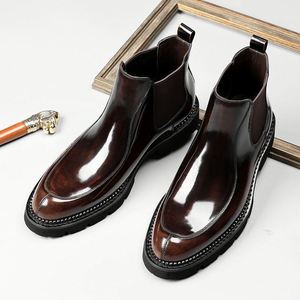 Chaussures pour hommes de luxe haut de gamme, élégantes et tendance, chaussures habillées artisanales pour hommes, chaussures Oxford de style italien - Product Image 1