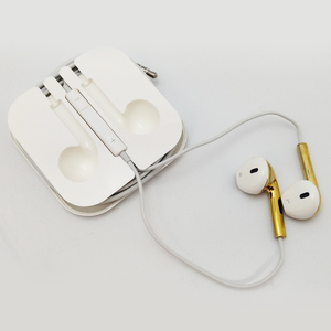 Aceptar patrón de logotipo personalizado Calidad de sonido Premium Auriculares con cable semiintrauditivos dorados de alta calidad - Product Image 3