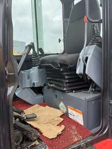 Utilisé pour la mini-pelle sur chenilles KX163 Japon 5 tonnes 6 tonnes roulement d'origine du moteur de la pompe à moteur en bon état stocké - Product Image 5