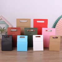 Vente en gros de petites boîtes brunes en papier kraft pour biscuits, bonbons, cadeaux, thé, avec poignée et fenêtre