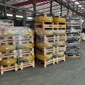 Parti del telaio dell'escavatore rullo folle anteriore PC30-7 ruota posteriore folle con tenditore cingolato di qualità OEM per escavatore Komatsu - Product Image 5