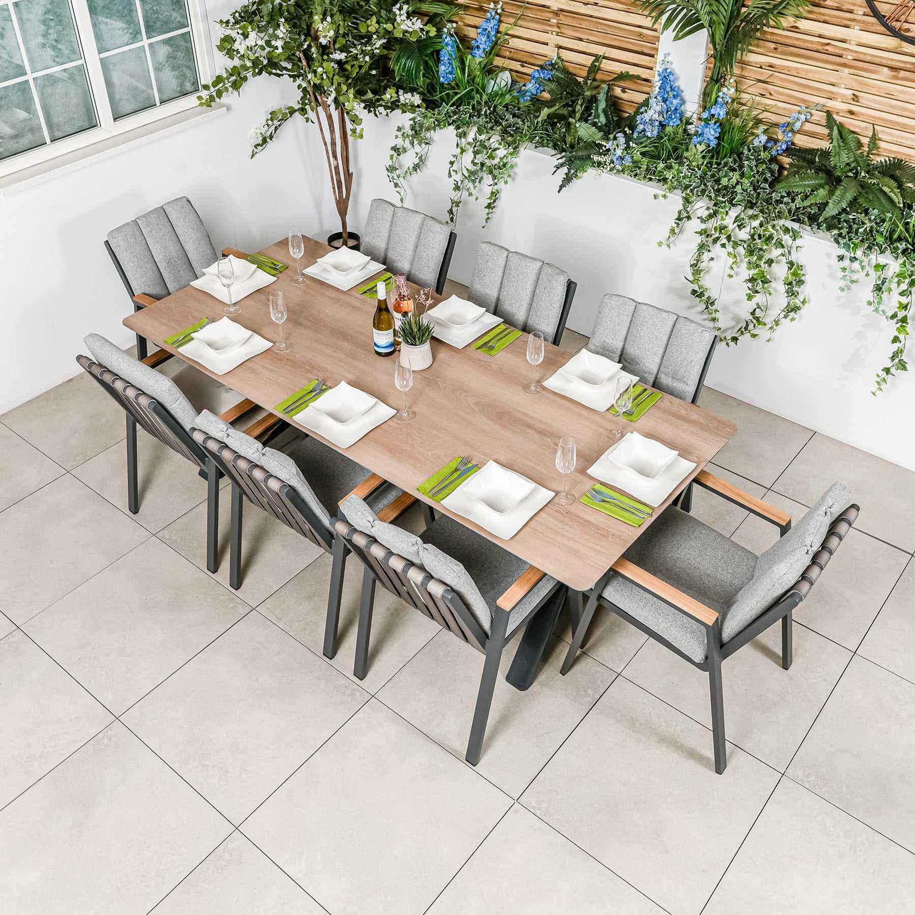 กำหนดเอง