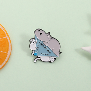 Broches de Esmalte con Diseño de Animales Españoles, Pin de Solapa con Dibujos Animados de Hipopótamo, Tenusa y Gato, Joyería al por Mayor - Product Image 2