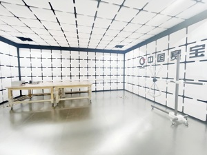 Chambre anéchoïque HUAMING conforme CISPR 25, 7Mx6Mx4M, avec plage de performance 26MHz-40GHz pour les tests EMC des composants automobiles et des véhicules électriques - Product Image 2