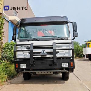 Sinotruk Howo 6*6 340hp <span class=keywords><strong>Camión</strong></span> <span class=keywords><strong>grúa</strong></span> montada <span class=keywords><strong>camión</strong></span> de carga 10 toneladas tracción en todas las ruedas <span class=keywords><strong>grúa</strong></span> de <span class=keywords><strong>brazo</strong></span> <span class=keywords><strong>articulado</strong></span> - Product Image 2