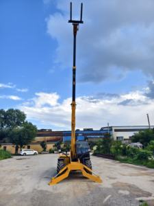 Chargeur télescopique de roue de chariot élévateur de chariot élévateur télescopique de moteur diesel utilisé par Heli 3 tonnes avec la flèche de terrain accidenté de rendement élevé - Product Image 2